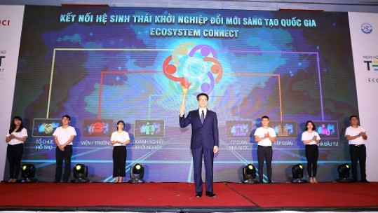 Phó Thủ tướng Vũ Đức Đam dự Ngày hội Khởi nghiệp đổi mới sáng tạo Việt Nam