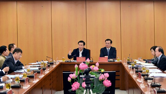 Phó Thủ tướng Vương Đình Huệ làm việc với Bộ Tài chính