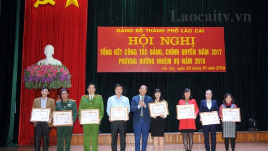 Thành ủy Lào Cai tổng kết công tác Đảng, chính quyền năm 2017