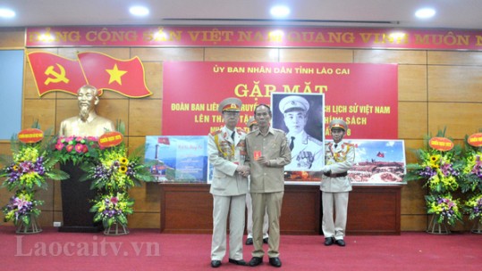 UBND tỉnh Lào Cai gặp mặt đoàn Ban Liên lạc truyền thống 3 chiến dịch lịch sử Việt Nam
