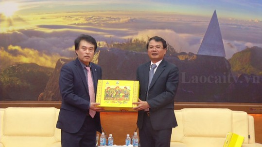 Chủ tịch UBND tỉnh Đặng Xuân Phong tiếp Đoàn công tác Đại học Yengnam – Hàn Quốc