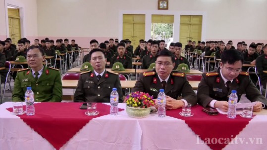 Lào Cai: Khai giảng khóa huấn luyện chiến sỹ nghĩa vụ CAND năm 2018