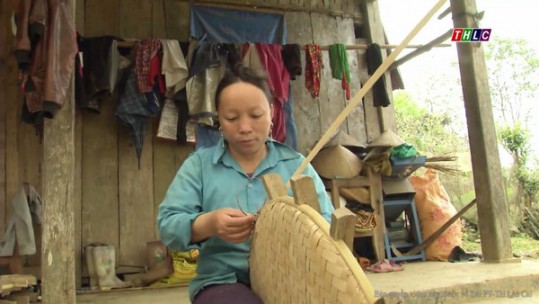 Độc đáo nghề đan lát của người Dao ở Sín Pao Chải