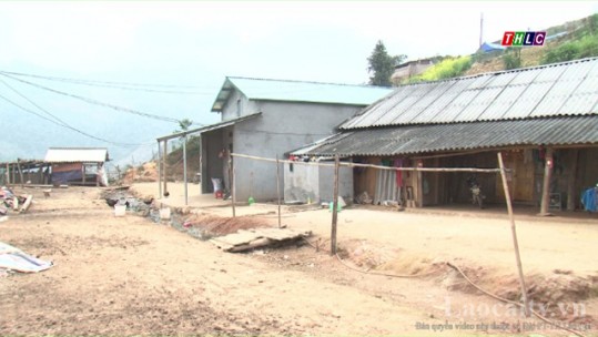 Cần đẩy nhanh tiến độ đầu tư dự án sắp xếp dân cư thôn Choán Ván, huyện Mường Khương