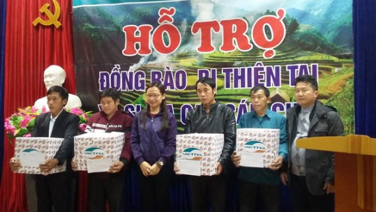 Chi nhánh Viettel Lào Cai hỗ trợ 12 hộ gia đình bị thiệt hại do thiên tai tại huyện Si Ma Cai