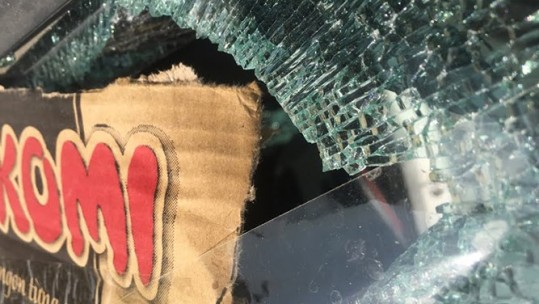 Xác định được kẻ tình nghi phá vỡ cửa kính nhà dân và ô tô tại Sa Pa