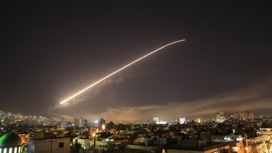 Cộng đồng quốc tế lên tiếng về quyết định tấn công Syria của Mỹ