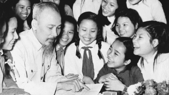 Lào Cai tiếp tục đẩy mạnh việc học tập và làm theo tấm gương tư tưởng, đạo đức, phong cách Hồ Chí Minh