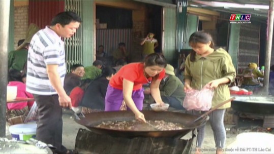 Thắng cố - món ẩm thực truyền thống của cộng đồng dân tộc Hmông Tây Bắc