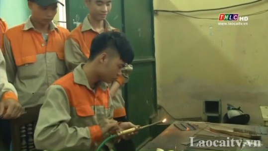 Giám sát thực hiện chính sách pháp luật về đào tạo nghề trên địa bàn tỉnh Lào Cai