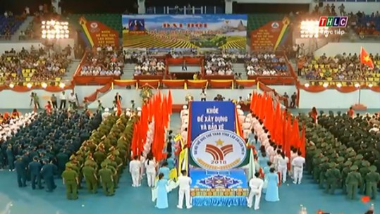 Đài lửa Đại hội Thể dục thể thao tỉnh Lào Cai lần thứ VI đã được thắp sáng