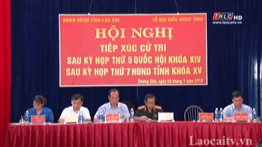 Phó Chủ tịch Quốc hội Đỗ Bá Tỵ tiếp xúc cử tri tại vùng lũ Văn Bàn, Lào Cai