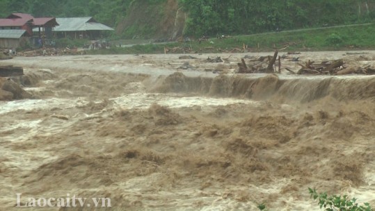 Bão số 3 gây thiệt hại nặng nề tại huyện Văn Bàn