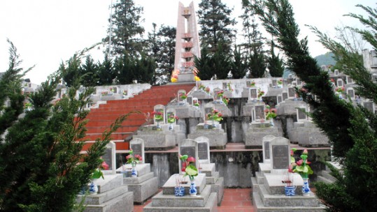 Linh thiêng các nghĩa trang liệt sỹ Lào Cai