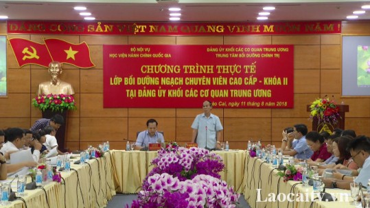 UBND tỉnh Lào Cai làm việc với lớp chuyên viên cao cấp của Đảng ủy Khối các cơ quan Trung ương