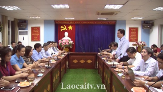 Đoàn công tác của Bộ GD&ĐT làm việc với tỉnh Lào Cai về công tác chuẩn bị cho năm học mới