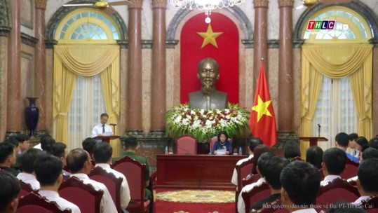 Phó Chủ tịch nước Đặng Thị Ngọc Thịnh tiếp Đoàn đại biểu điển hình tiên tiến tỉnh Lào Cai