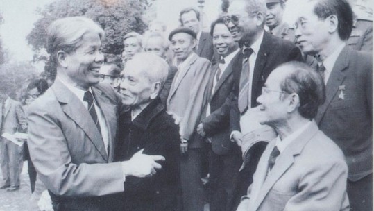 Tình cảm của nguyên Tổng Bí thư Đỗ Mười với đồng bào các dân tộc Lào Cai
