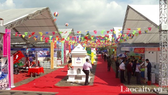 Tạo thuận lợi cho doanh nghiệp tham gia Hội chợ Thương mại Quốc tế Việt - Trung lần thứ 18