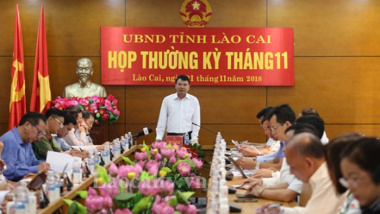 Tập trung tháo gỡ khó khăn, phấn đấu hoàn thành vượt mức các chỉ tiêu kinh tế - xã hội 2 tháng cuối năm