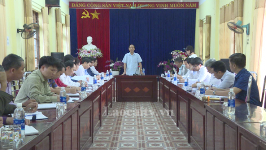 Phó Chủ tịch UBND tỉnh Nguyễn Hữu Thể kiểm tra xây dựng nông thôn mới tại huyện Bảo Thắng