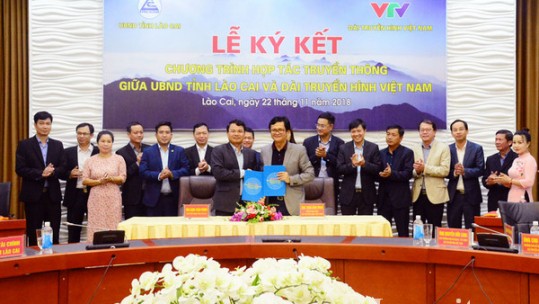 UBND tỉnh Lào Cai ký kết phối hợp truyền thông với Đài Truyền hình Việt Nam