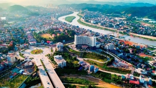 Xây dựng đô thị hiện đại, văn minh, cửa ngõ giao thương quốc tế ở Lào Cai