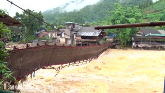 Lũ ống cô lập xã Bản Hồ, huyện Sa Pa