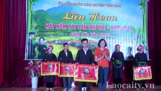 Liên hoan Hát Nôm Tày huyện Văn Bàn lần thứ 2