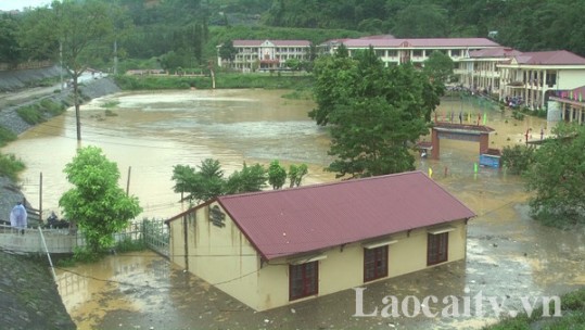 Mưa lớn gây ngập lụt nhiều khu vực trên địa bàn huyện Si Ma Cai