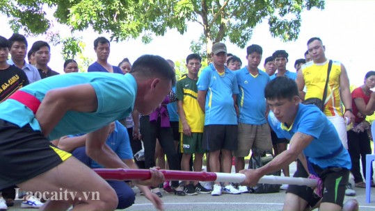 Kết thúc ngày thi đầu tiên Hội thi thể thao các DTTS tỉnh Lào Cai lần thứ VI: Đoàn Văn Bàn xếp thứ nhất