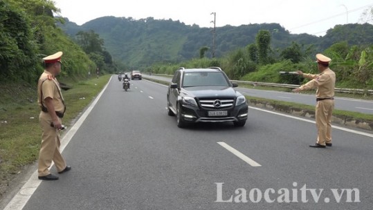 Tăng cường công tác kiểm tra, xử lý giao thông trên các tuyến quốc lộ