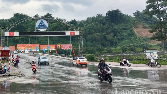 Đón không khí lạnh tăng cường, Lào Cai có mưa rải rác