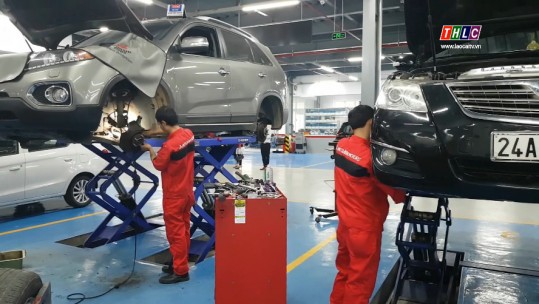 Lao động việc làm: Lao động trong lĩnh vực sửa chữa ô tô thời kì công nghệ 4.0
