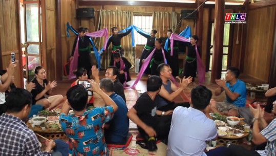Nét đẹp Lào Cai: Phát huy bản sắc nhờ gắn kết nét đẹp văn hóa với dịch vụ