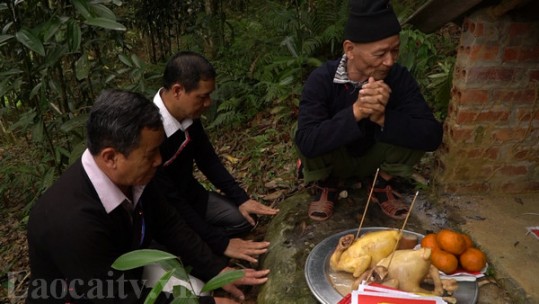 Lễ cúng làng của người Dao Tuyển