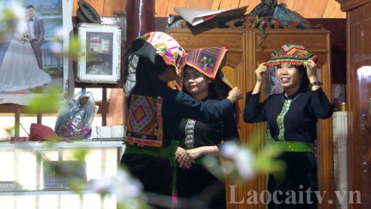 Nét đẹp trong văn hóa của người Thái ở Văn Bàn