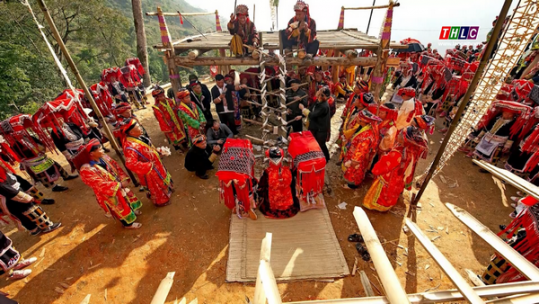 Lễ hội Lào Cai trong ảnh nghệ thuật