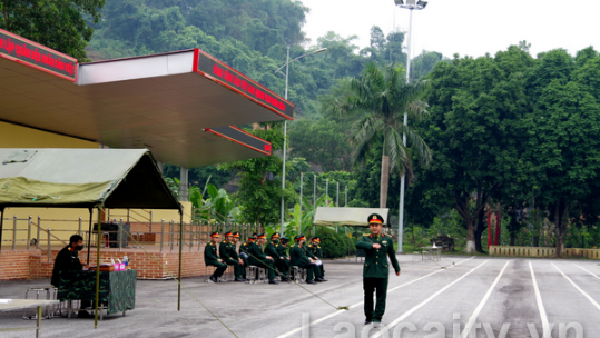 Quân khu 2 kiểm tra toàn diện công tác QS-QP năm 2021 tại Bộ CHQS tỉnh Lào Cai
