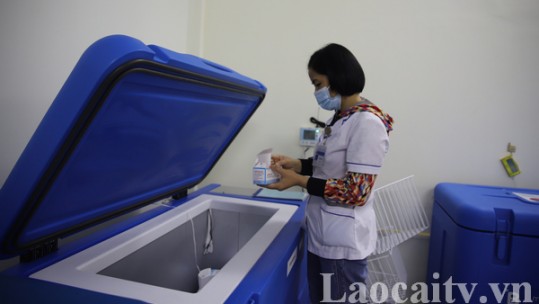 Lào Cai tiếp nhận hơn 60.000 liều vắc-xin phòng Covid-19
