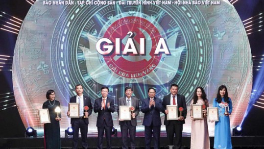 Đài PT-TH Lào Cai có tác phẩm đạt giải A Búa liềm vàng toàn quốc lần thứ VI