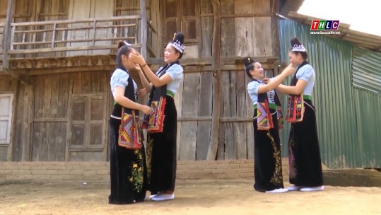 Độc đáo nghề thủ công truyền thống đồng bào Thái ở Sơn La