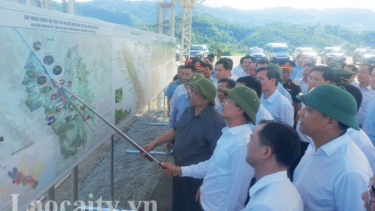 Thủ tướng Chính phủ Phạm Minh Chính kiểm tra tiến độ một số dự án trên địa bàn tỉnh Lào Cai