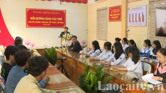 Khai mạc lớp bồi dưỡng sáng tác trẻ năm 2022