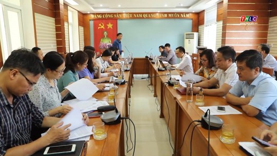 Tổ đại biểu HĐND tỉnh tại huyện Bát Xát đóng góp ý kiến vào các nội dung trình Kỳ họp thứ 10 HĐND tỉnh