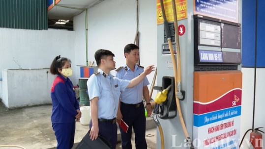 Giám sát chặt chẽ hoạt động kinh doanh xăng dầu tại Lào Cai