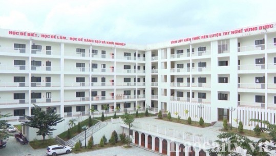 Phấn đấu xây dựng Trường Cao đẳng Lào Cai thành trường chất lượng cao