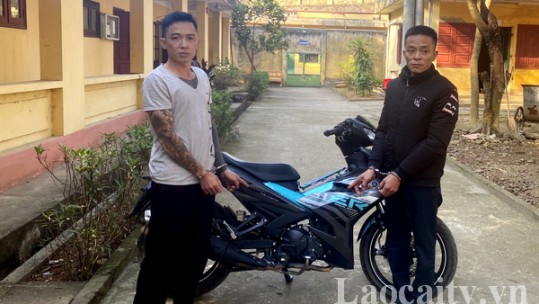 Tạm giữ 2 đối tượng trộm cắp xe mô tô trên địa bàn huyện Văn Bàn