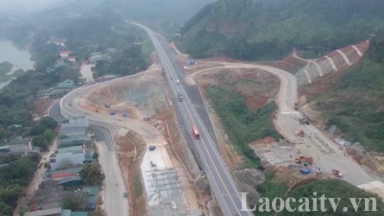 Dự án kết nối giao thông miền núi sắp khởi công hết 11 gói thầu