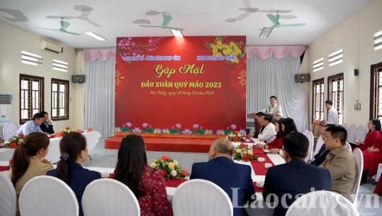 Ban Ngân sách HĐND tỉnh và HĐND huyện Bảo Thắng gặp mặt đầu xuân